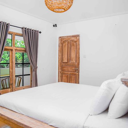 Hotel Bali Invest Living Canggu Exterior foto